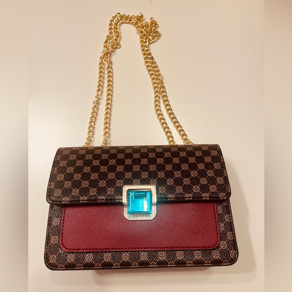 Crossbody bag for women elegant style
